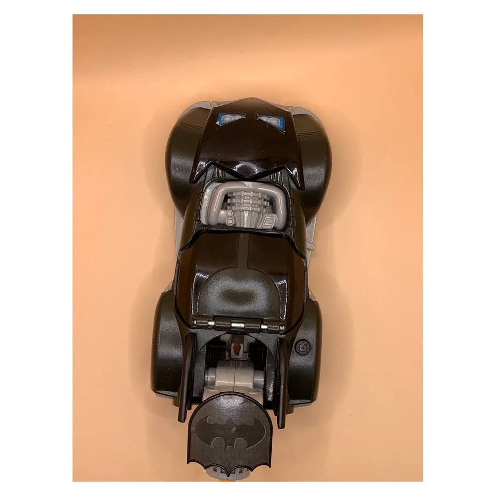 Mattel‎ Batman Batmobile Action Engine Vehicle Black Toy Car